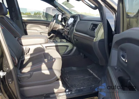 2023 Nissan Titan Pro-4X 4X4 из США, поврежденный, VIN 1N6AA1ED8PN113367